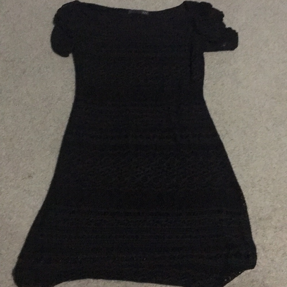 Little knit black dress.